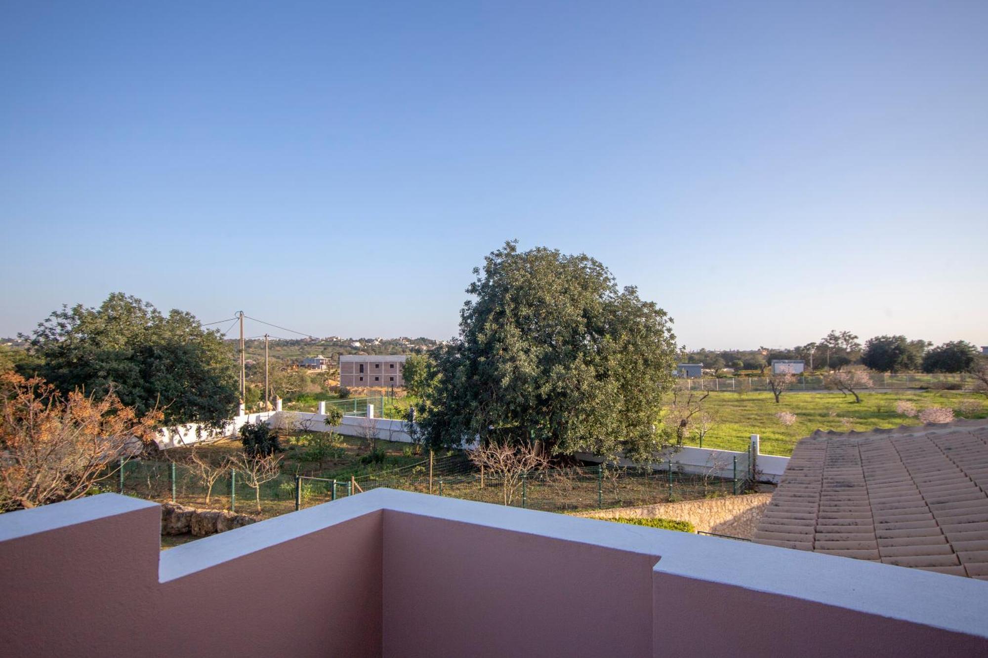 Al Meida Guesthouse Албуфейра Экстерьер фото