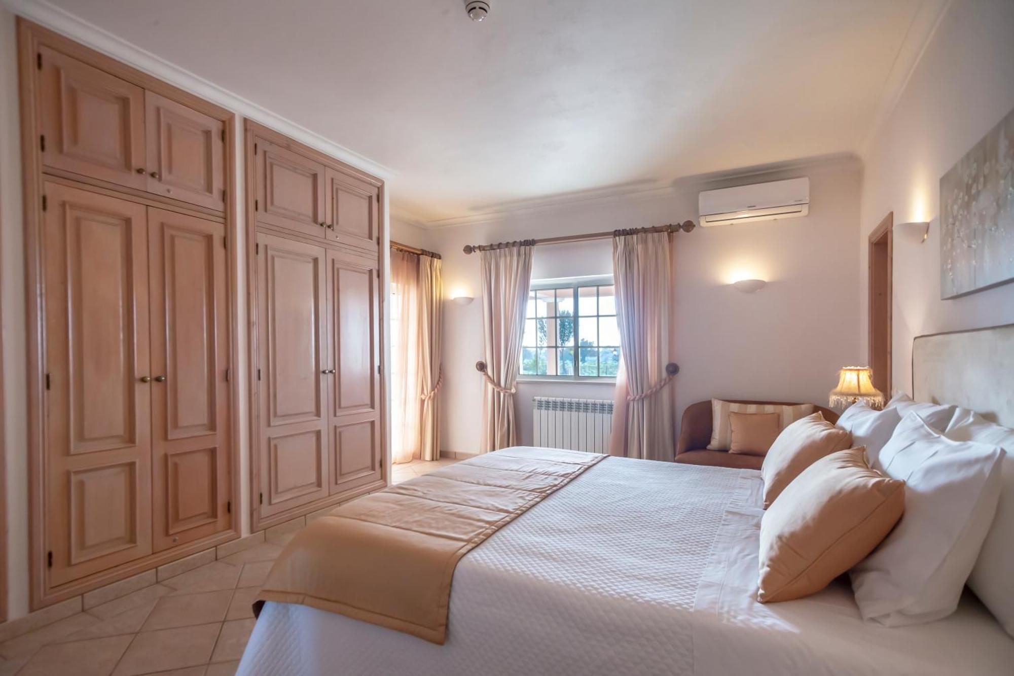 Al Meida Guesthouse Албуфейра Экстерьер фото